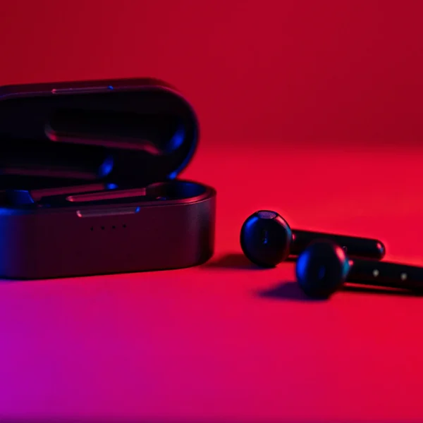 Sport Earbuds — Sweatproof — Electronics at Qihistore Shop
